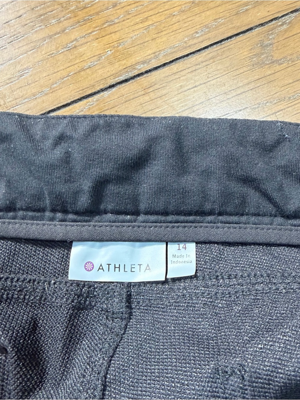 Athleta Trekkie North Jogger Hiking Outdoor Active Black Pants Size 14 - Picture 4 of 4